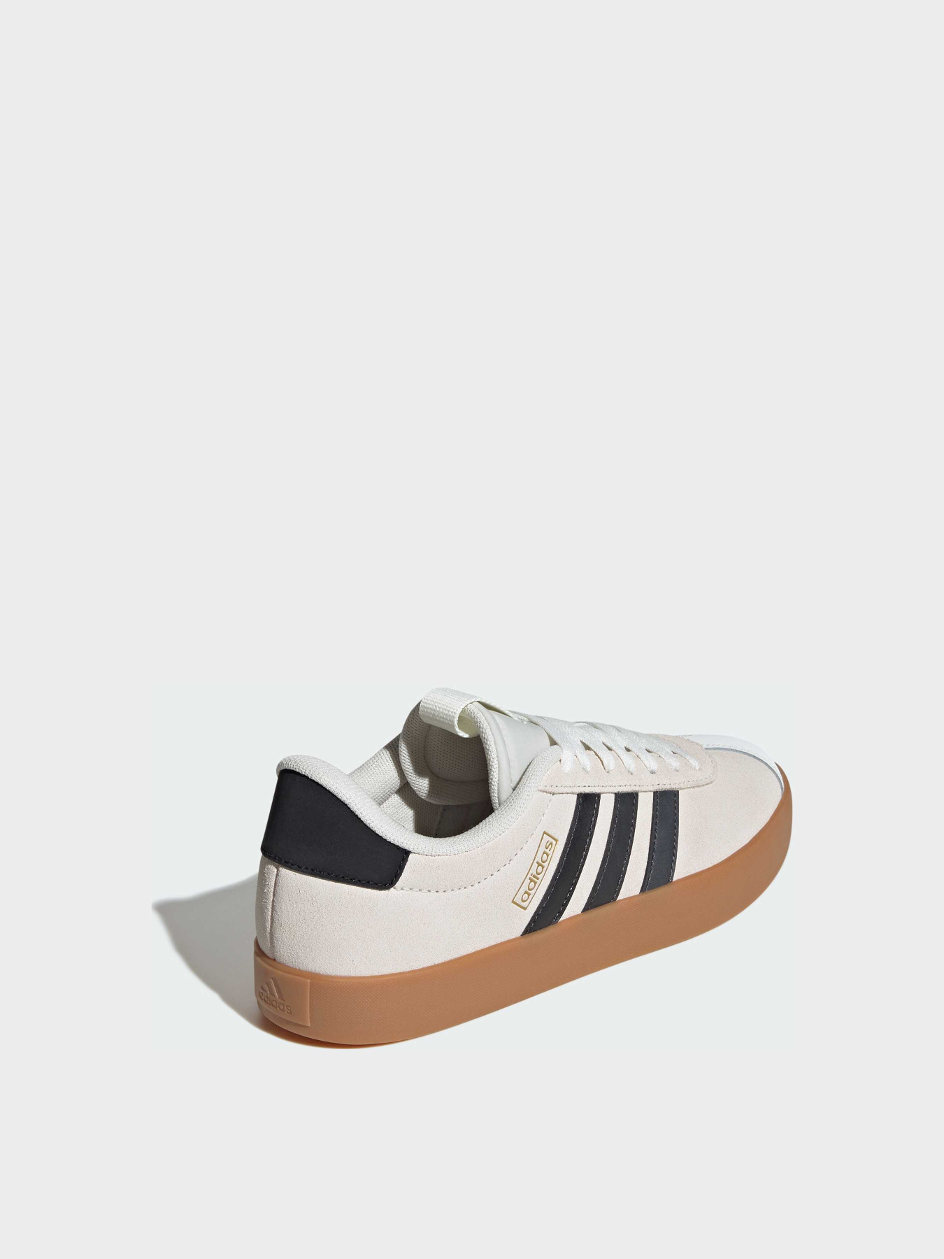 Кеди низькі Adidas модель JP5351 Кеди низькі Adidas модель JP5351 Фото