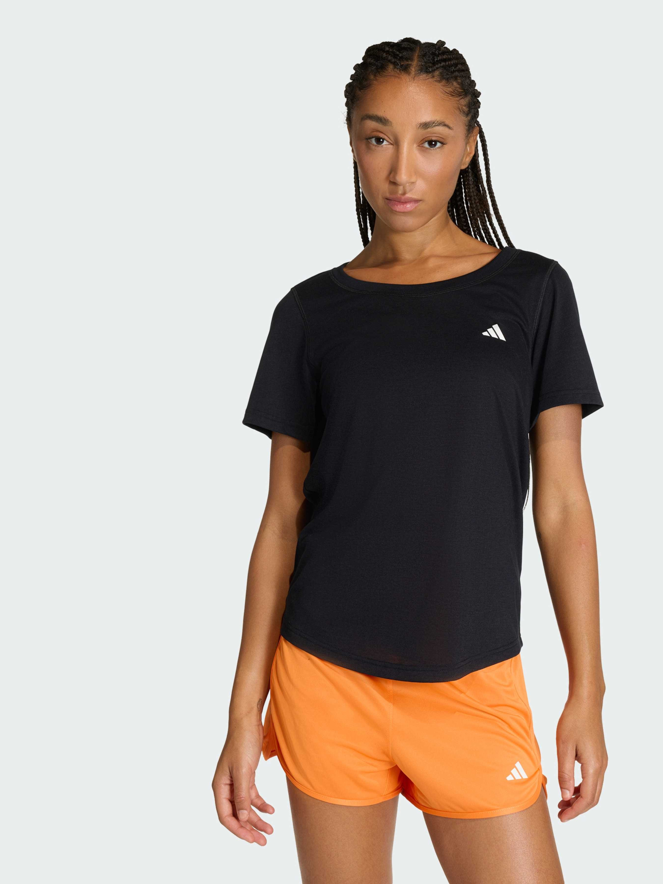 Спортивная футболка Adidas модель JY5605 Фото