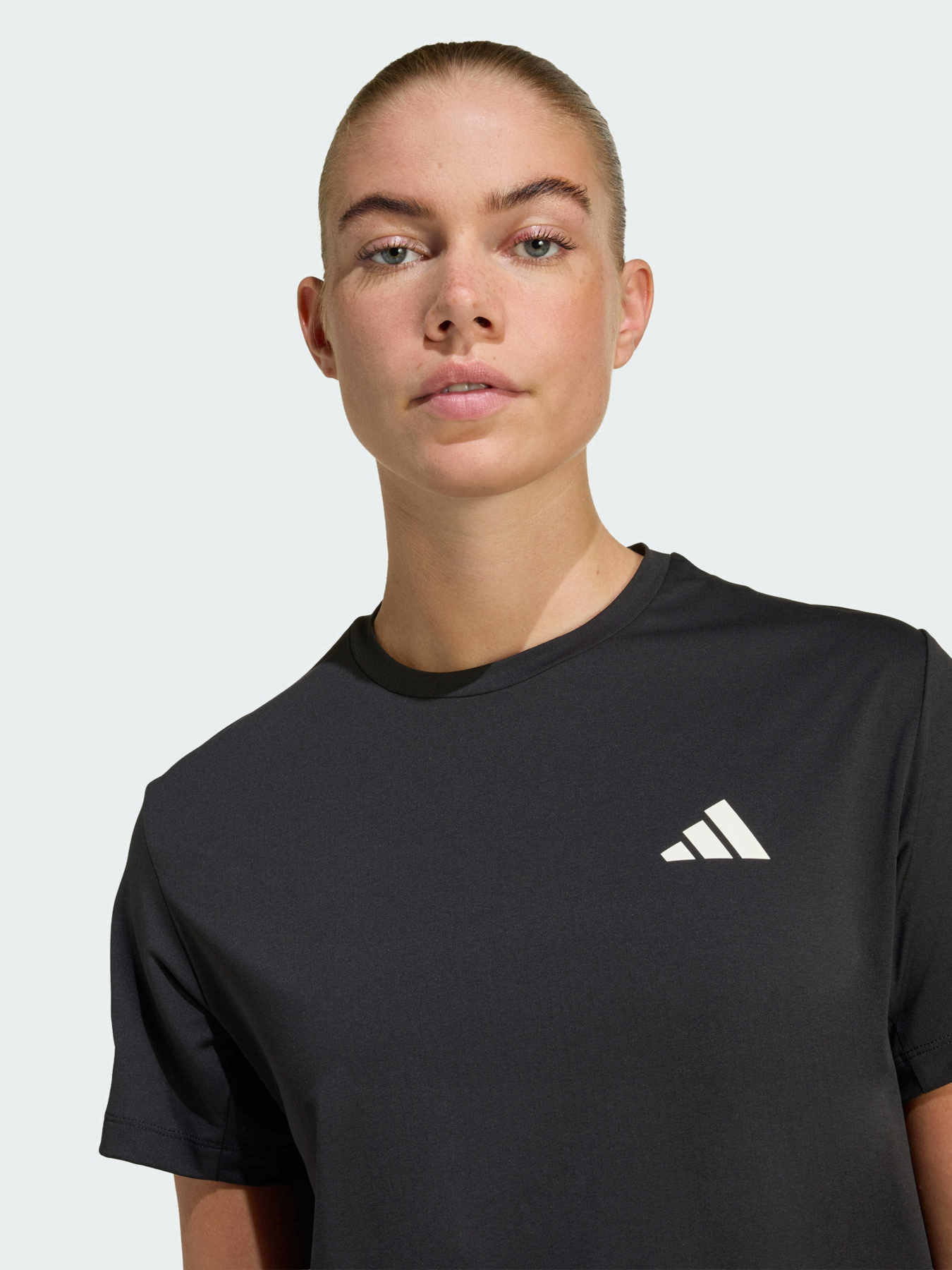 Спортивна футболка Adidas модель JZ5114 Фото