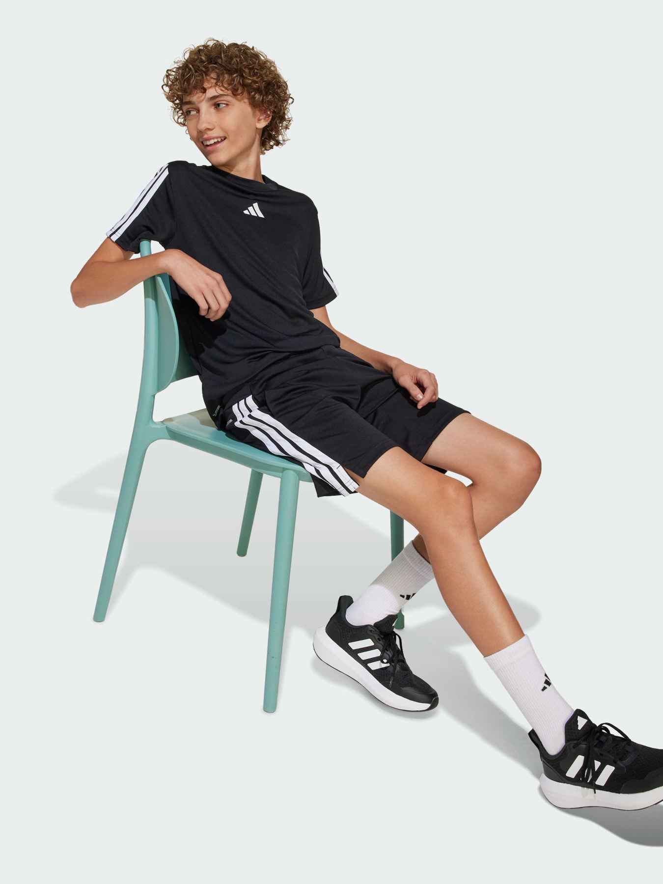 Футболка Adidas модель JJ1032 Фото