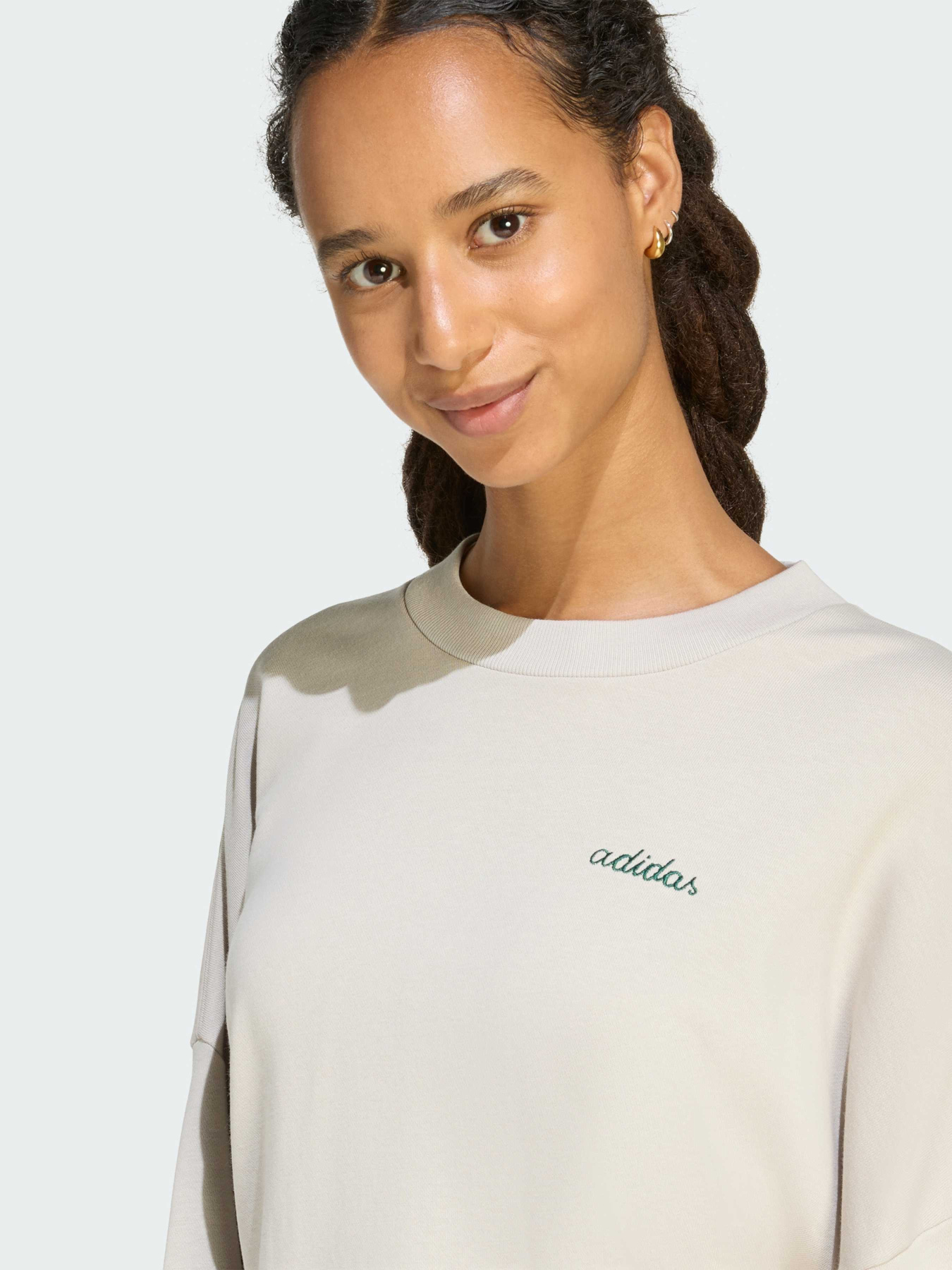 Свитшот Adidas модель JZ0196 Свитшот Adidas модель JZ0196 Фото