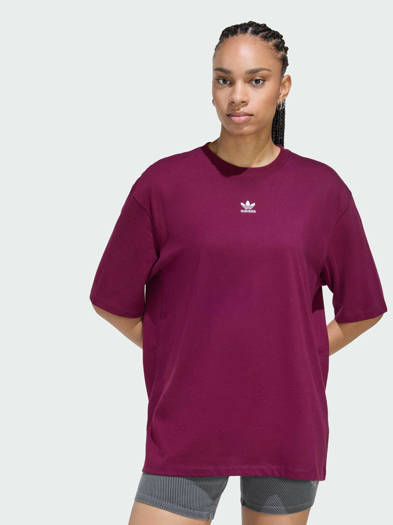 Футболка Adidas модель KD1373 Футболка Adidas модель KD1373 Фото