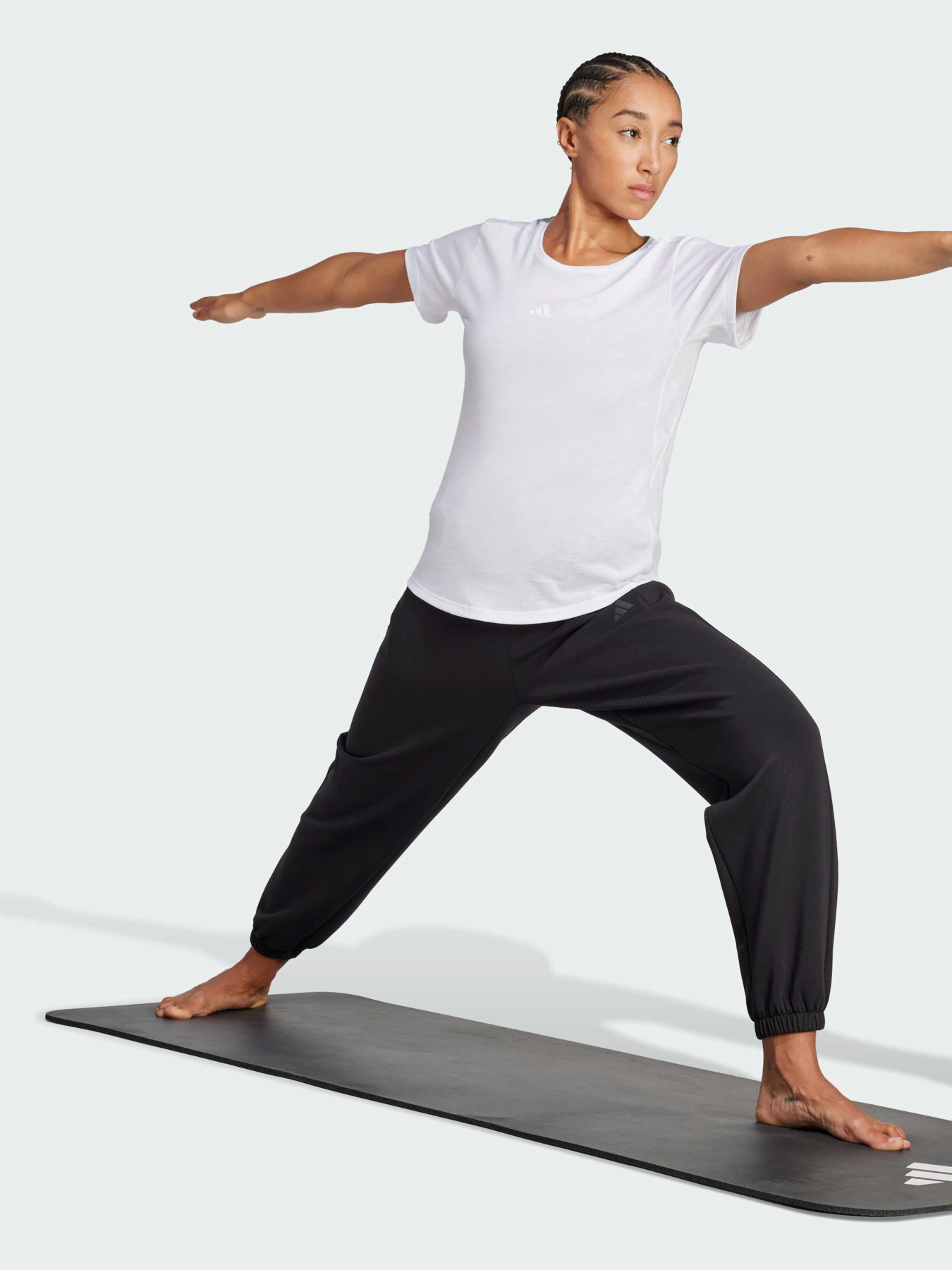 Футболка спортивная Adidas модель JM4480 Фото