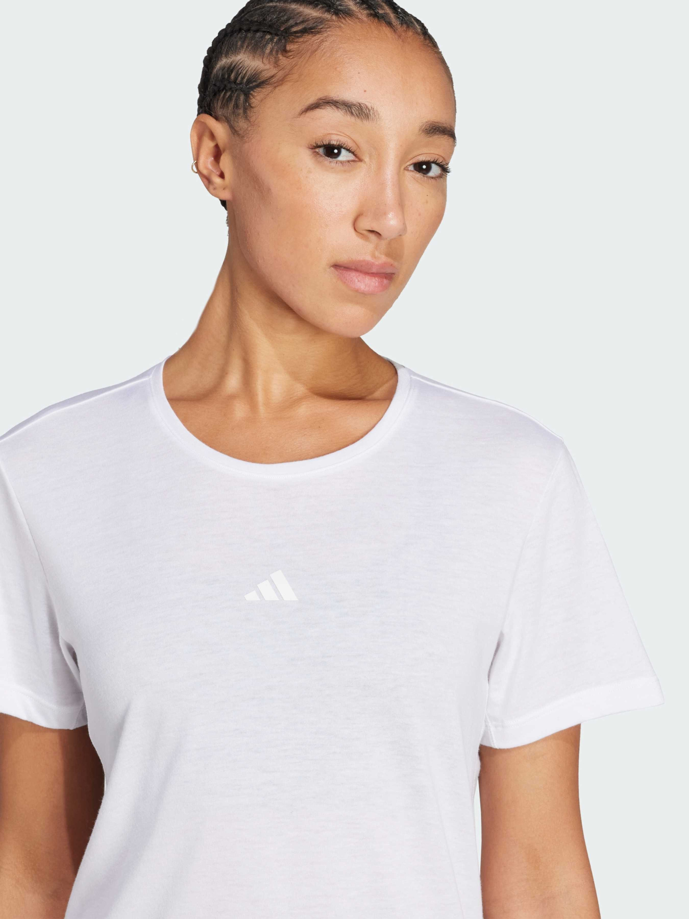 Футболка спортивная Adidas модель JM4480 Фото