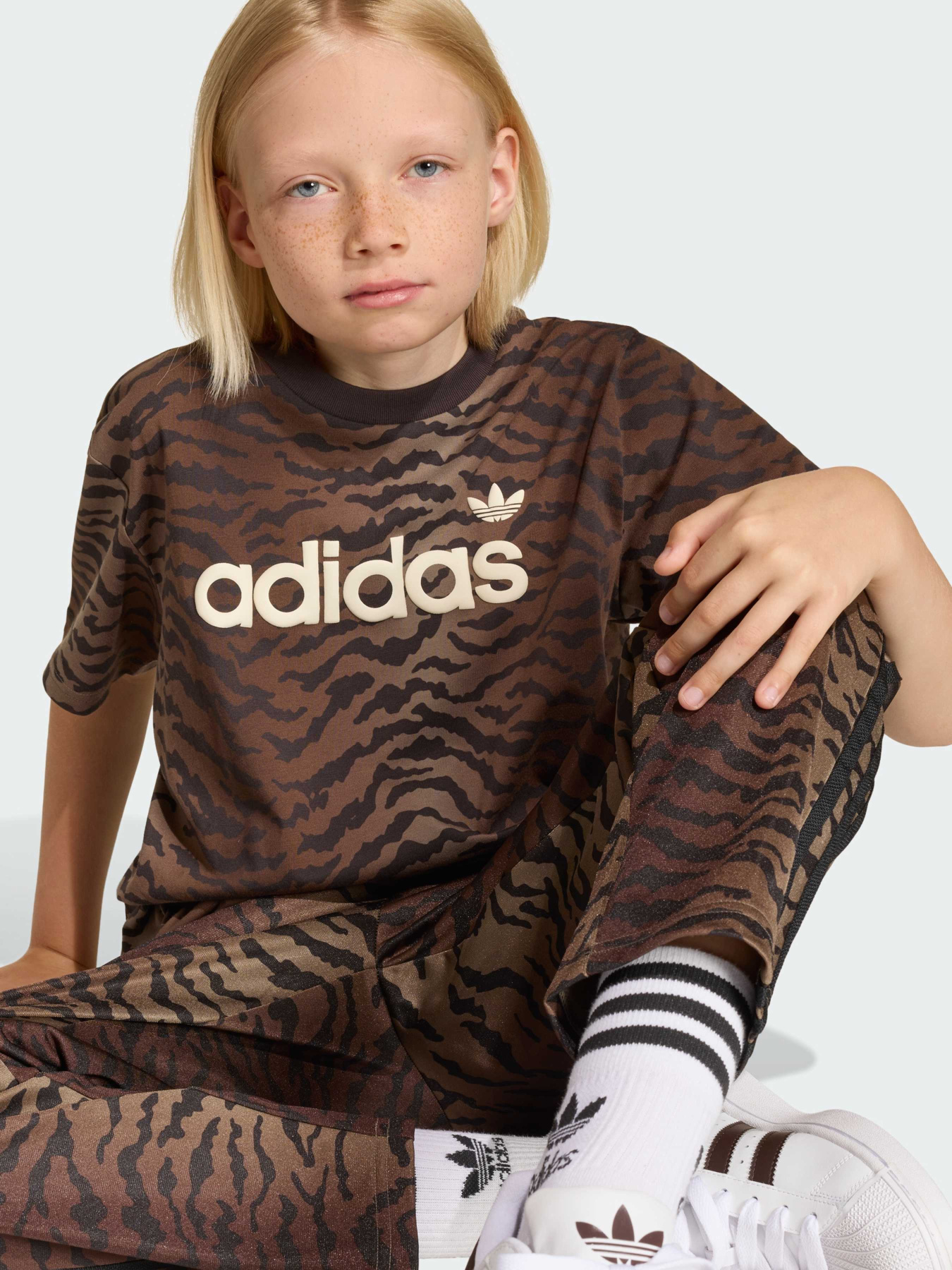 Футболка Adidas Graphics модель KD3212 Фото