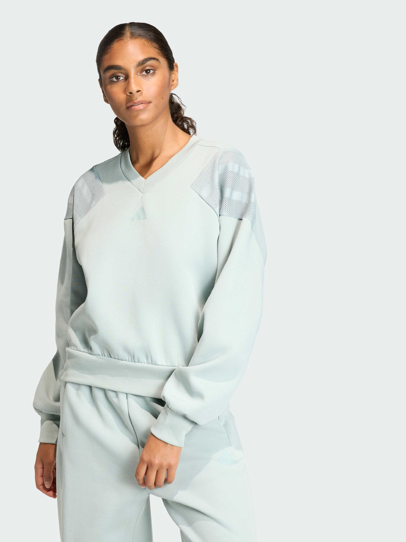 Худи и свитшоты Adidas модель KB4245 Худи и свитшоты Adidas модель KB4245 Фото