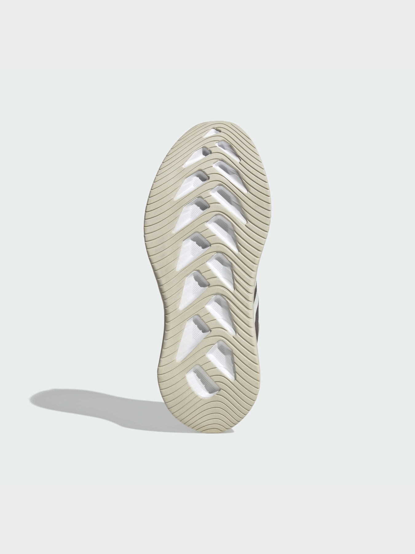 Кросівки для бігу Adidas модель JQ9773 Фото