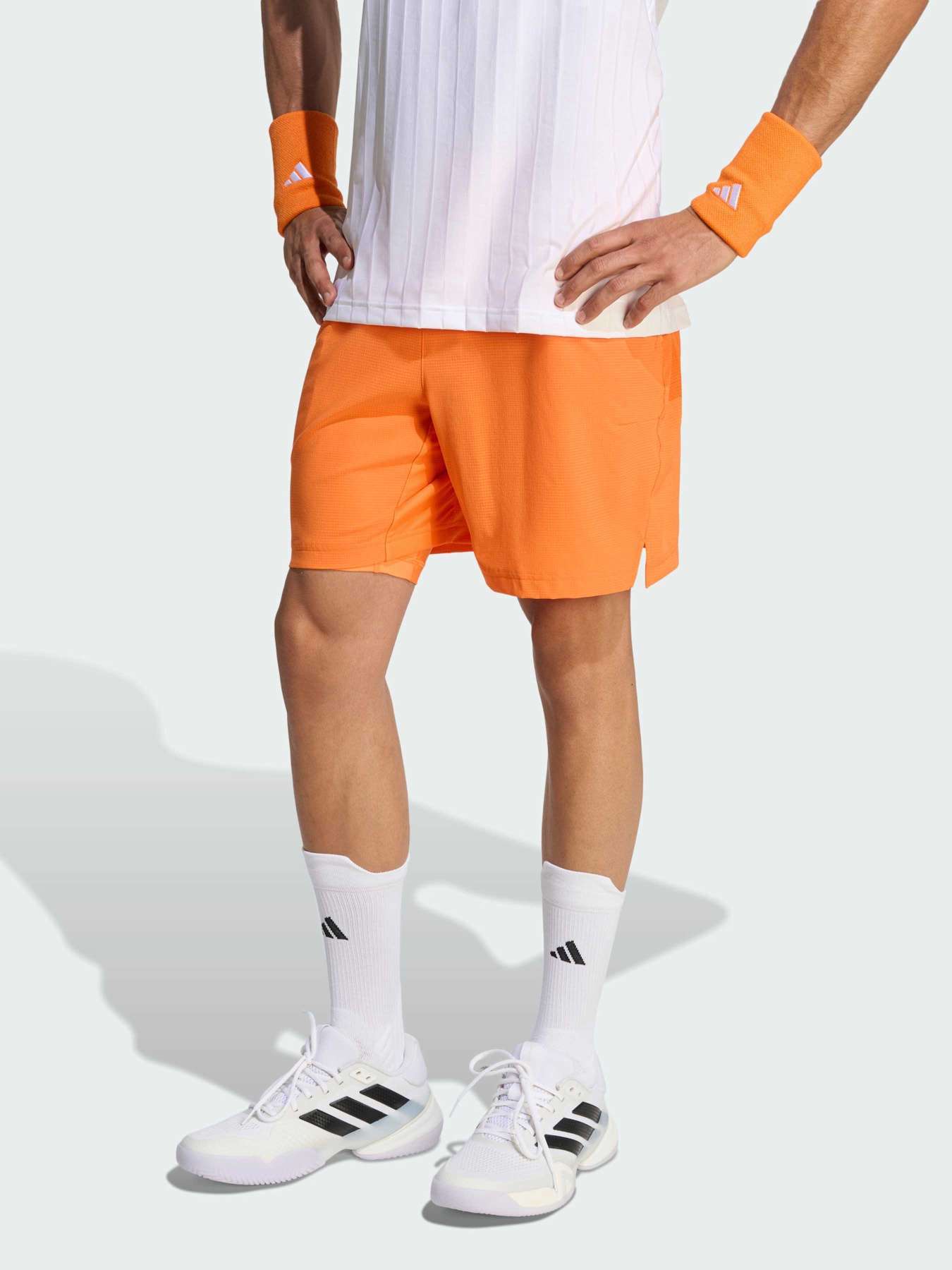 Спортивні шорти Adidas модель KF4707 Фото