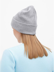 Шапка трикотажна жіноча сіра модель Wn210 Фото