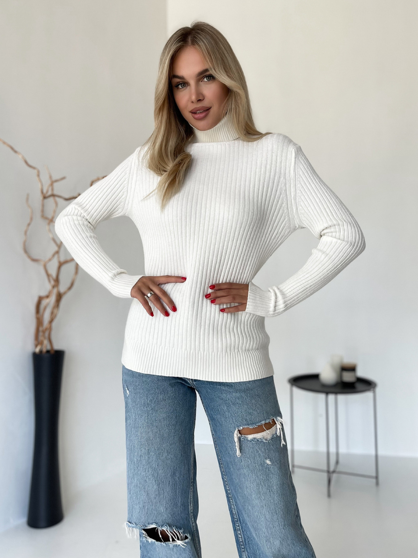 Светри модель WN20-575_молочный Фото