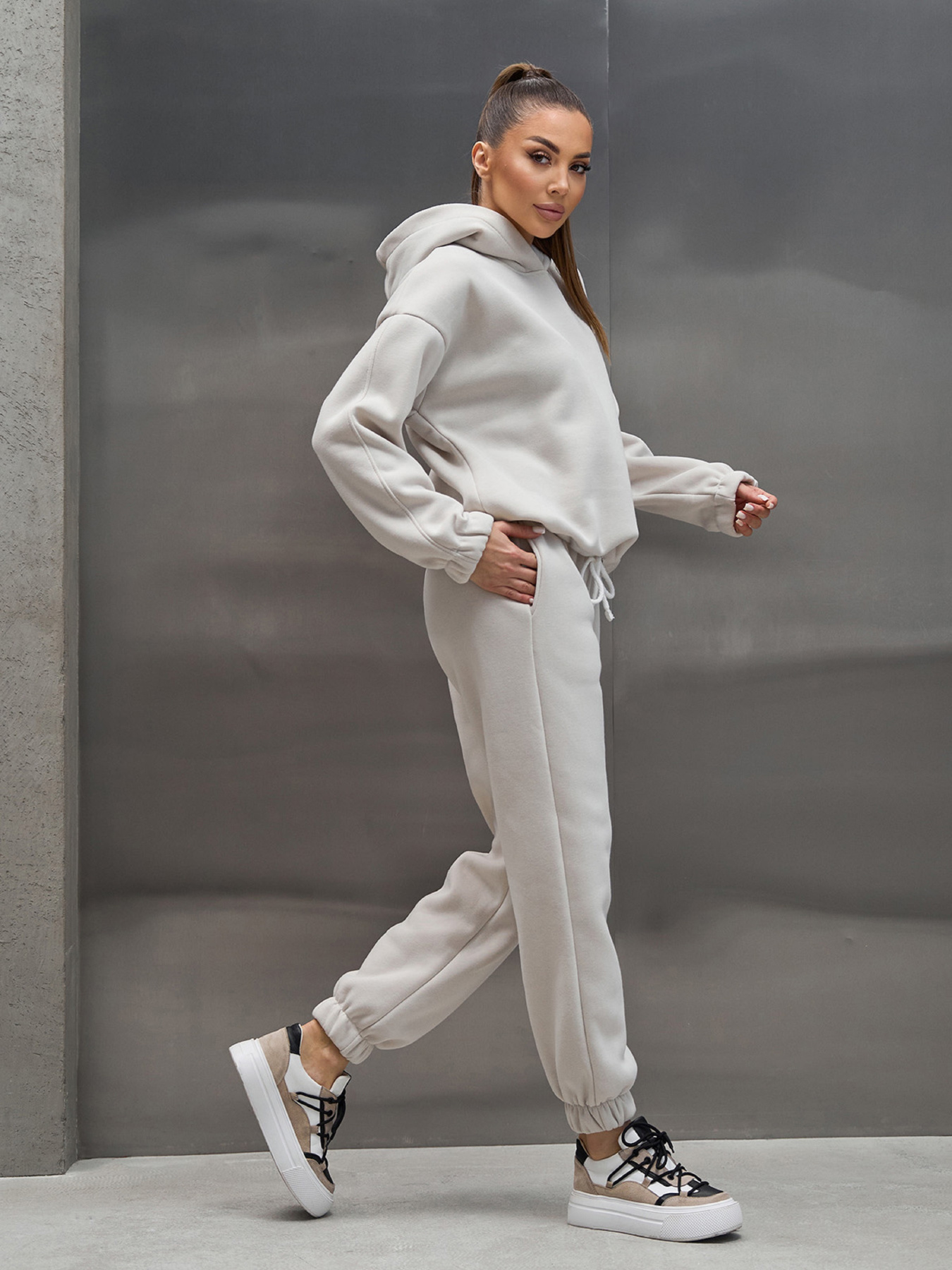 Спортивний костюм ISSA Plus модель 15350_светло-бежевый Спортивний костюм ISSA Plus модель 15350_светло-бежевый Фото