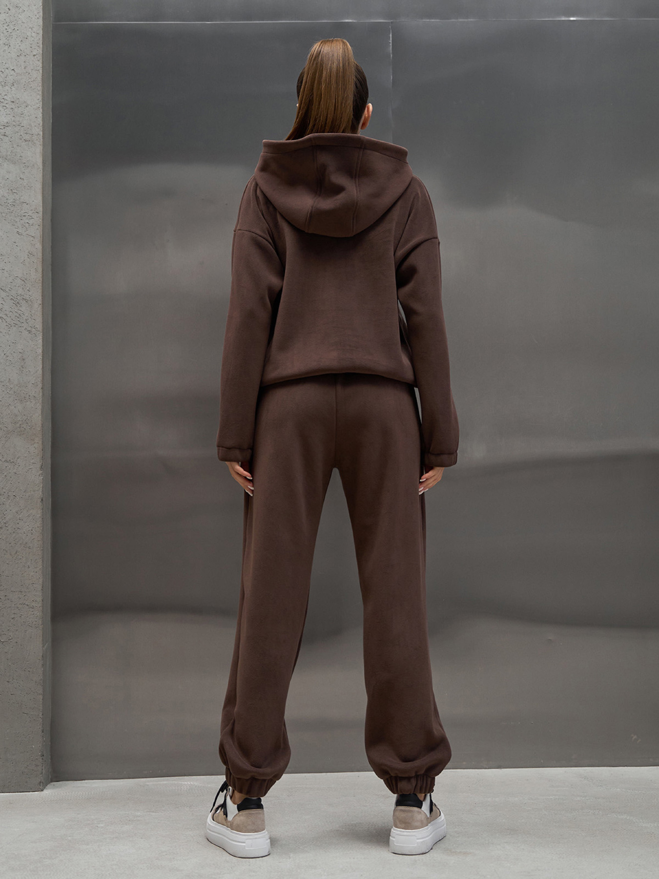 Спортивный костюм ISSA Plus модель 15444_темно-коричневый Спортивный костюм ISSA Plus модель 15444_темно-коричневый Фото