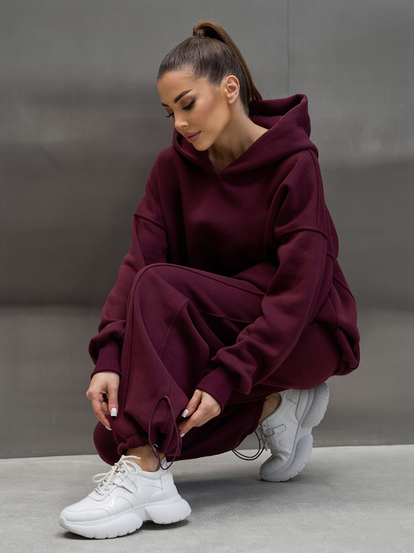 Спортивный костюм ISSA Plus модель 15374_темно-бордовый Спортивный костюм ISSA Plus модель 15374_темно-бордовый Фото