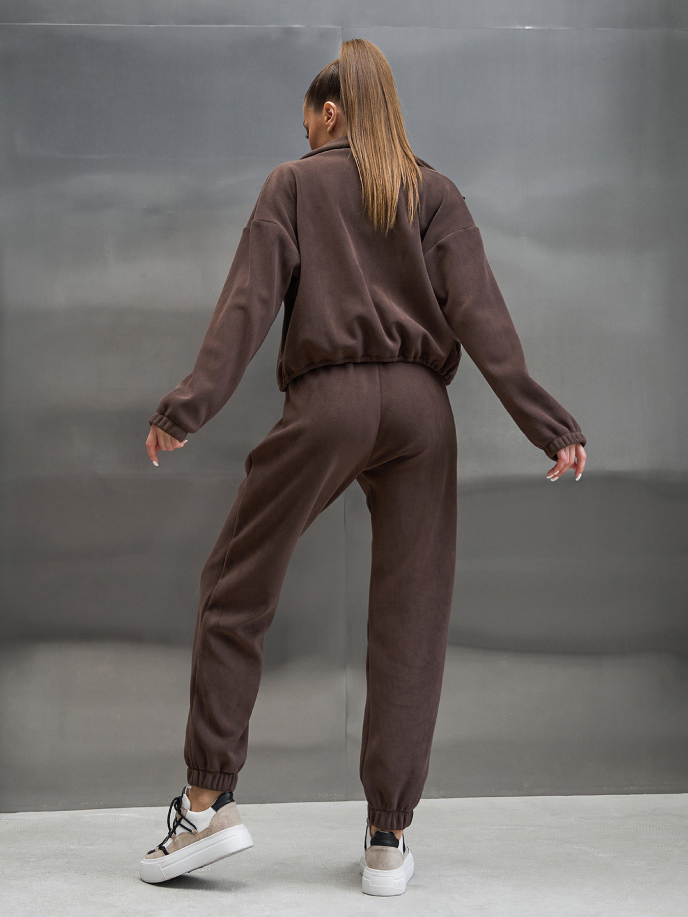 Спортивный костюм ISSA Plus модель 15453_темно-коричневый Спортивный костюм ISSA Plus модель 15453_темно-коричневый Фото