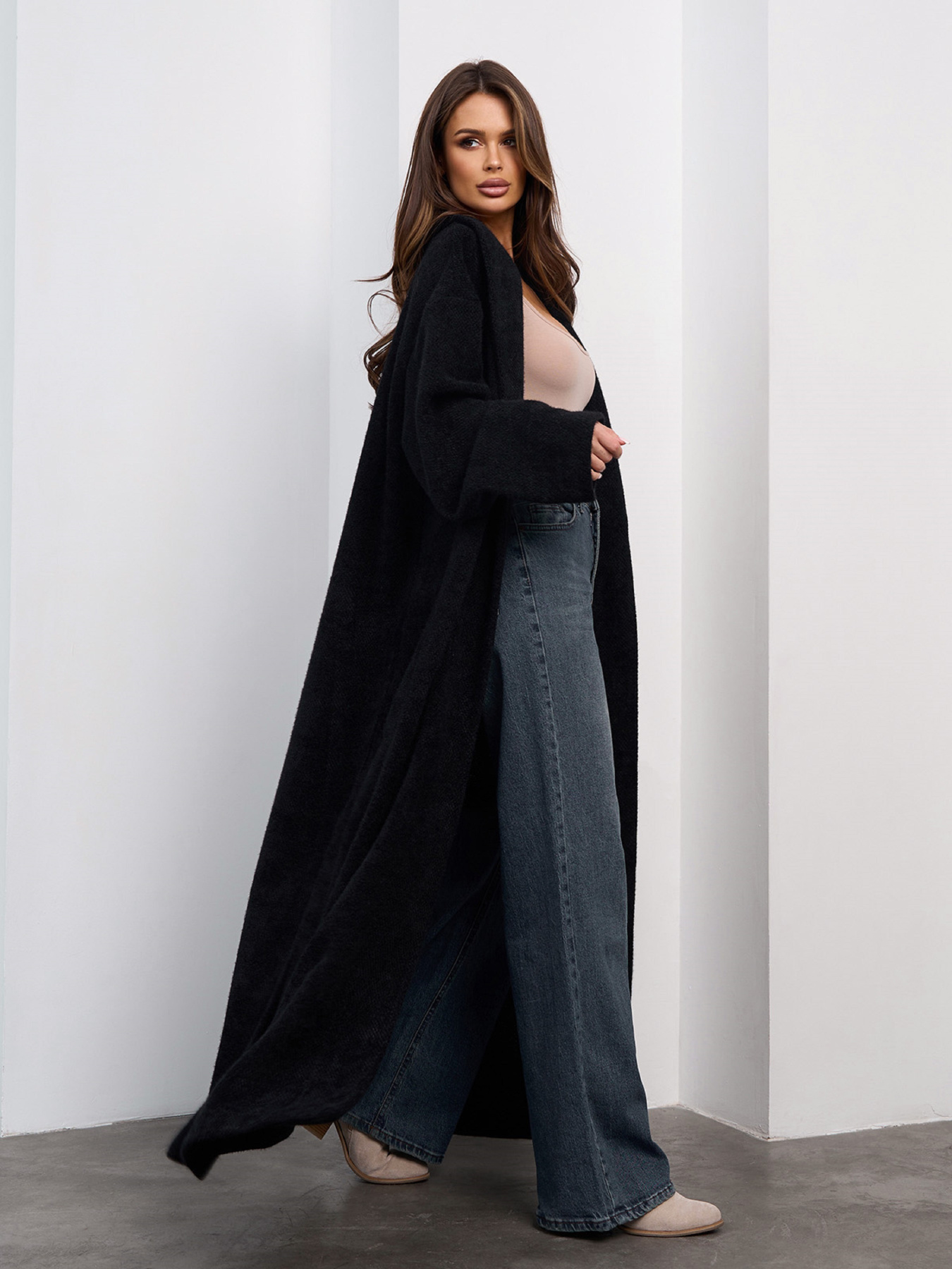 Кардиган ISSA Plus модель 15470_черный Кардиган ISSA Plus модель 15470_черный Фото