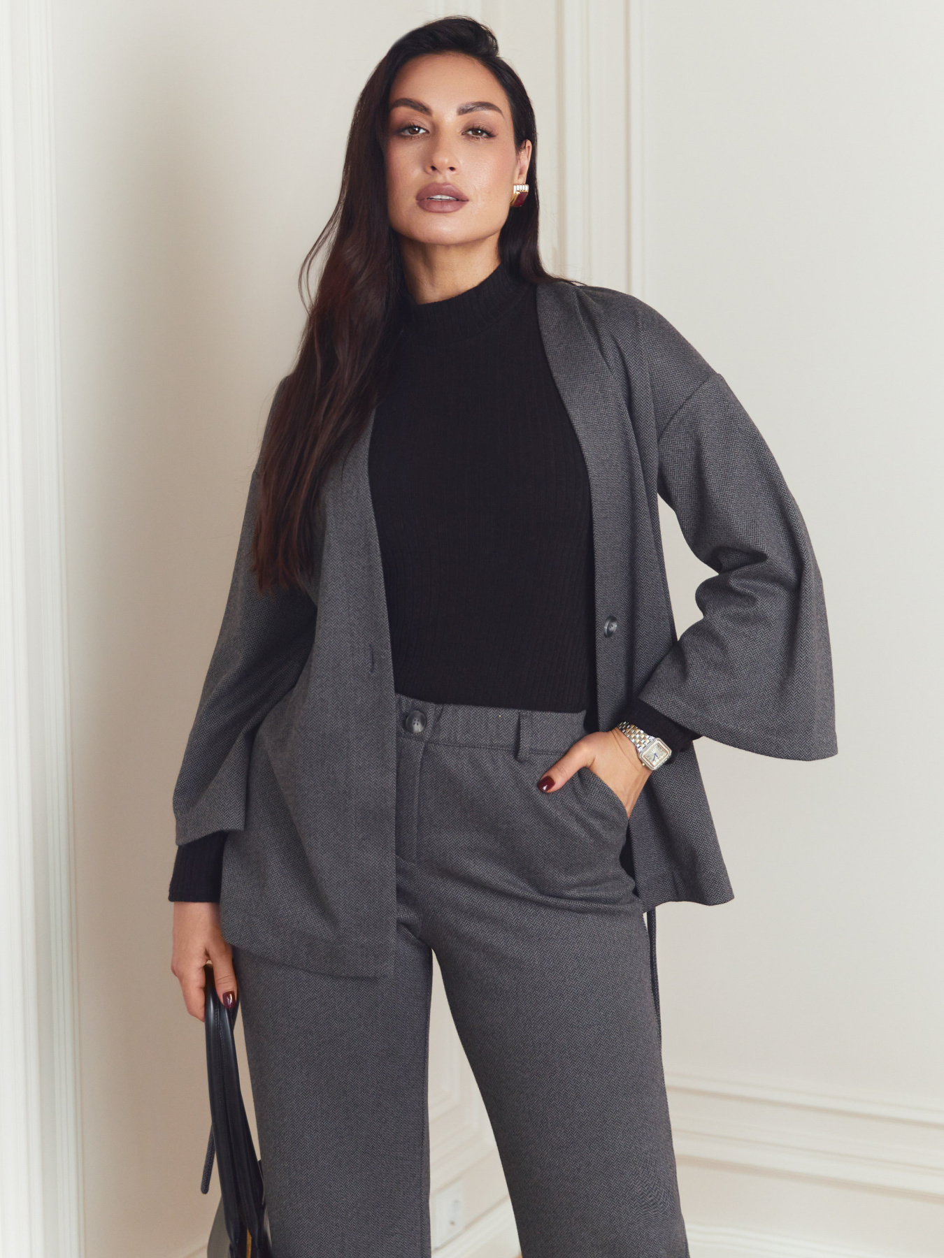 Классические штаны Seventeen модель 2345.6546 Фото