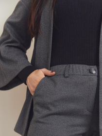 Классические штаны Seventeen модель 2345.6546 Фото