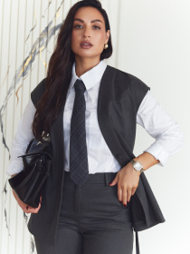 Класичний жилет Seventeen модель 2344.6551 Фото