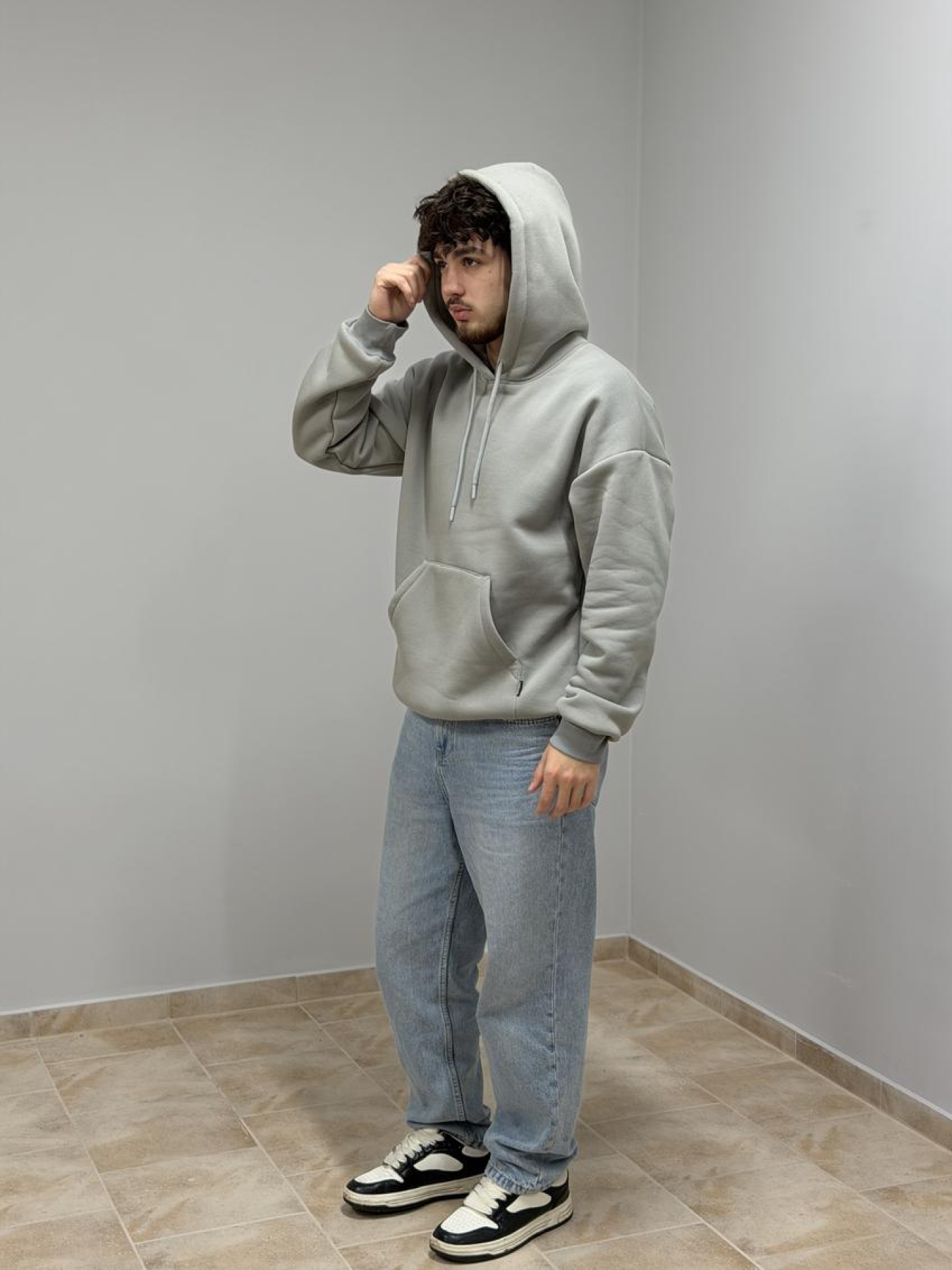 Худи с капюшоном мужской светло-серый модель M0210.4-1050 Фото