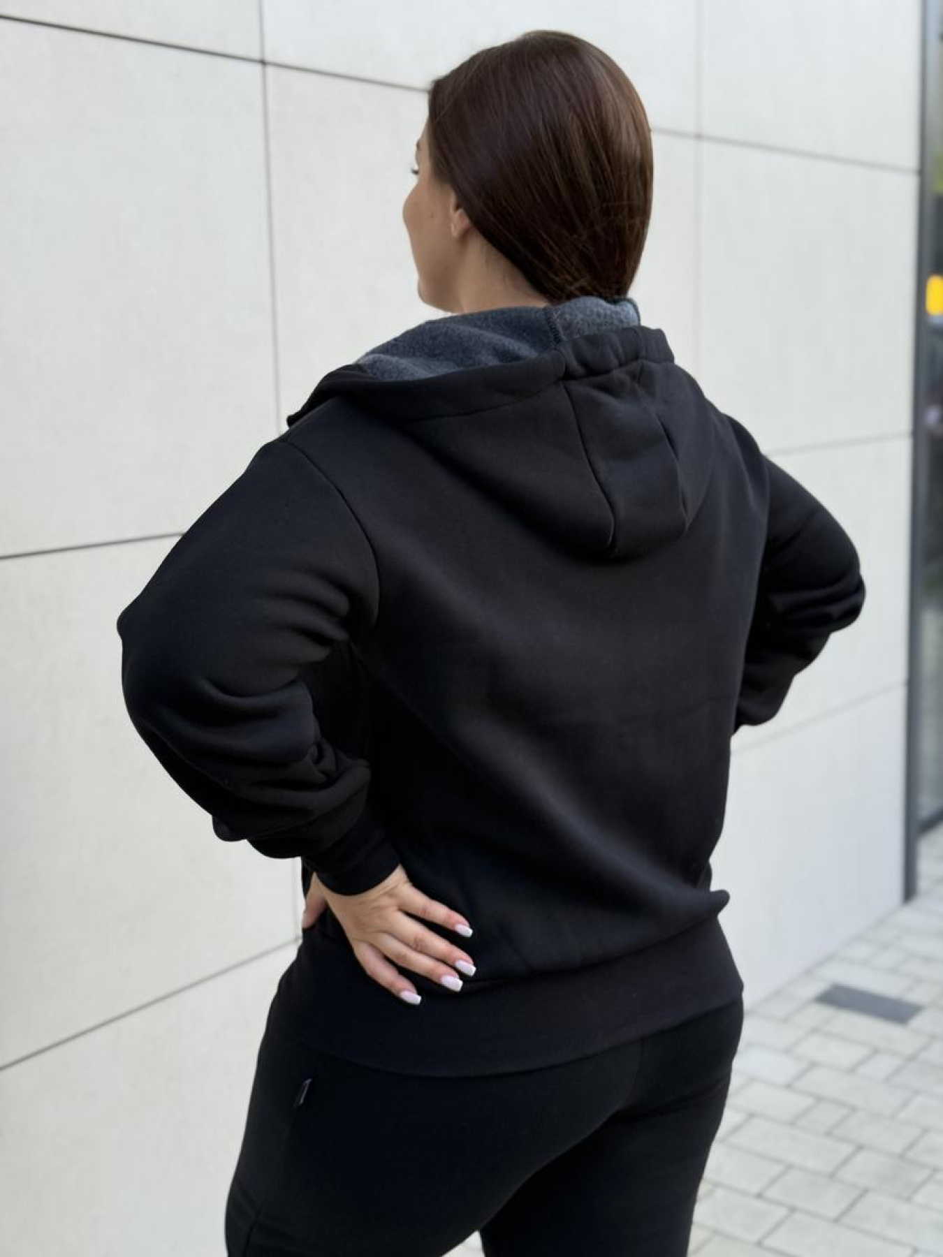 Кофта жіноча з капюшоном модель M165.4-973 Фото