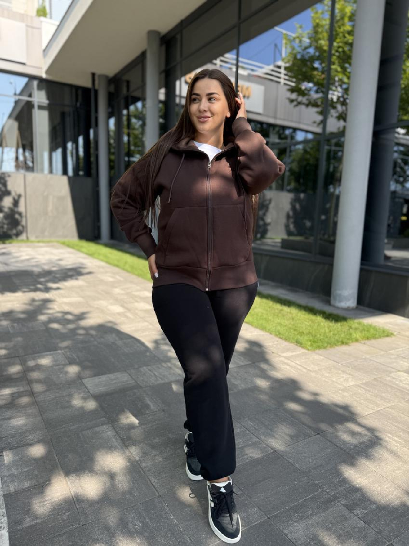 Кофта жіноча з капюшоном модель M165.4-974 Фото