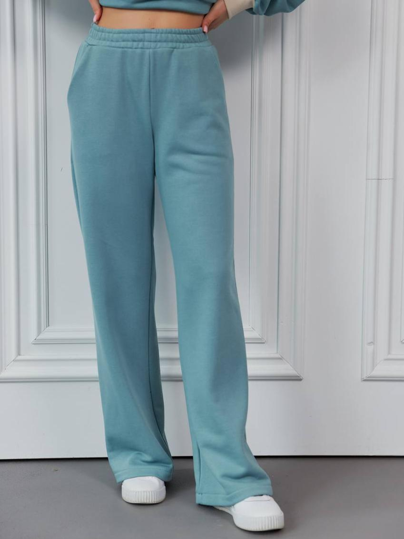 Брюки женские прямые тринитка темно-голубые модель M121.3-281 Фото