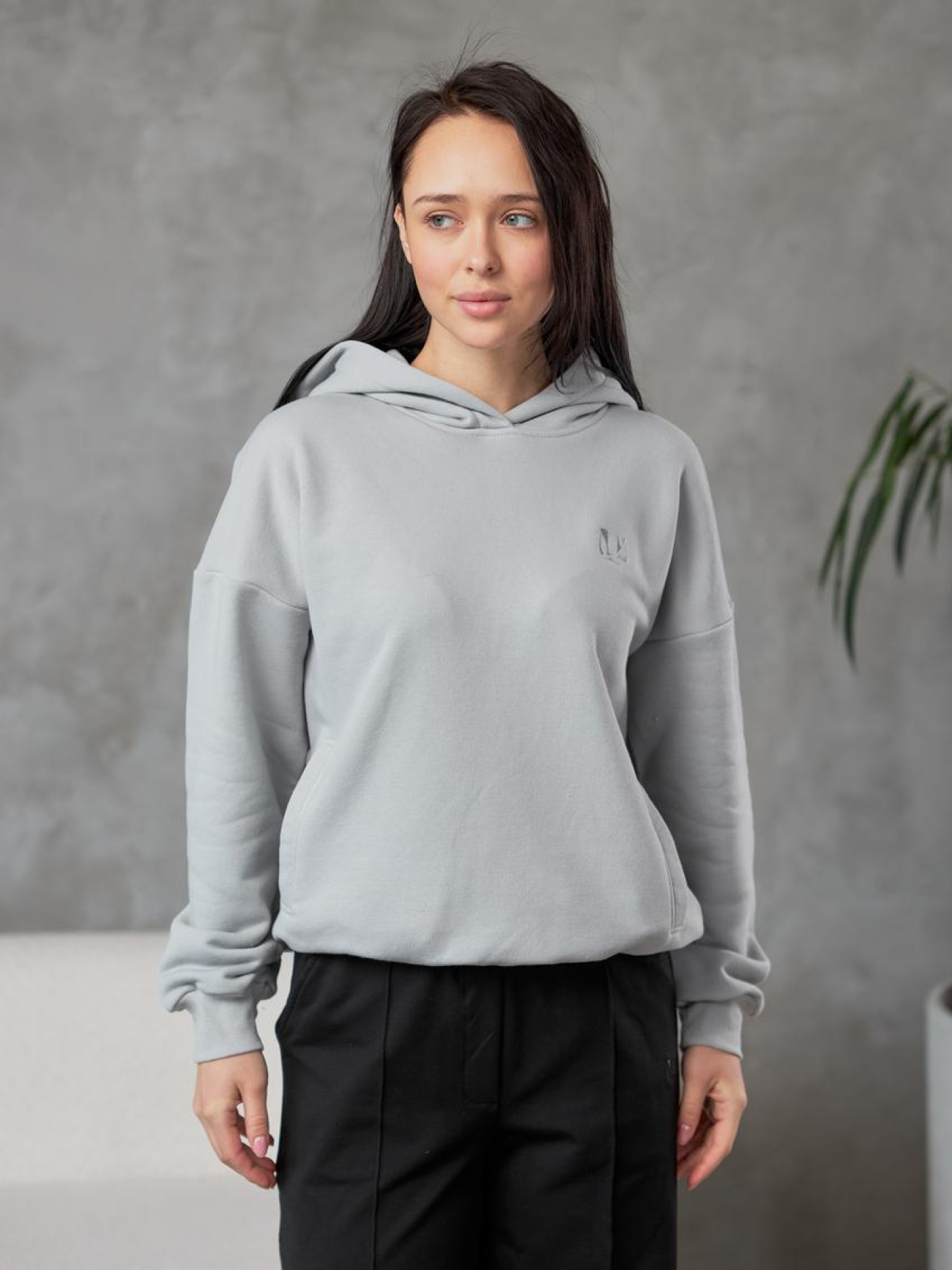 Худи женское пепельный модель M175.3-840 Фото