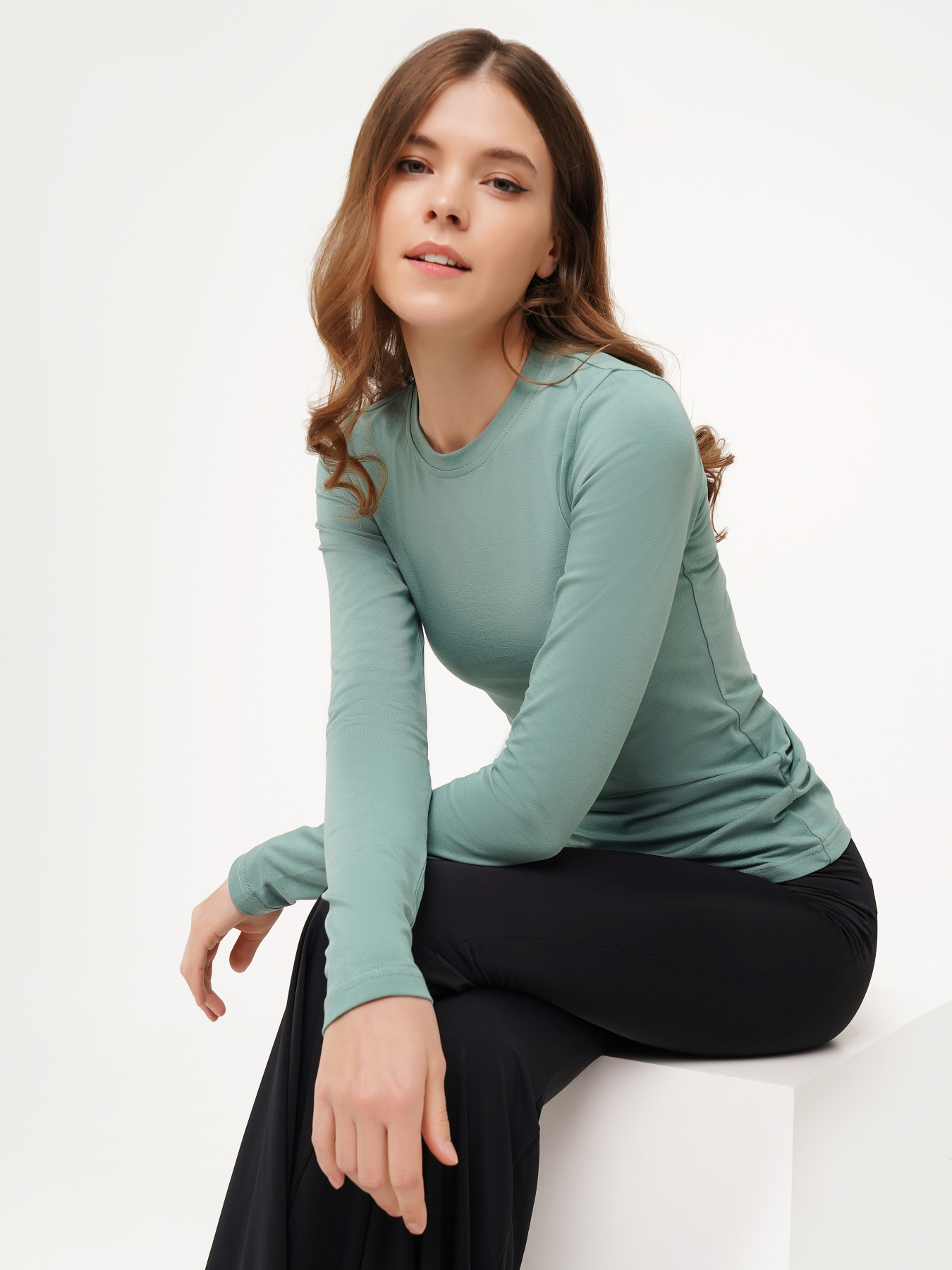 Лонгслив модель LOF183YB47CTEL Фото