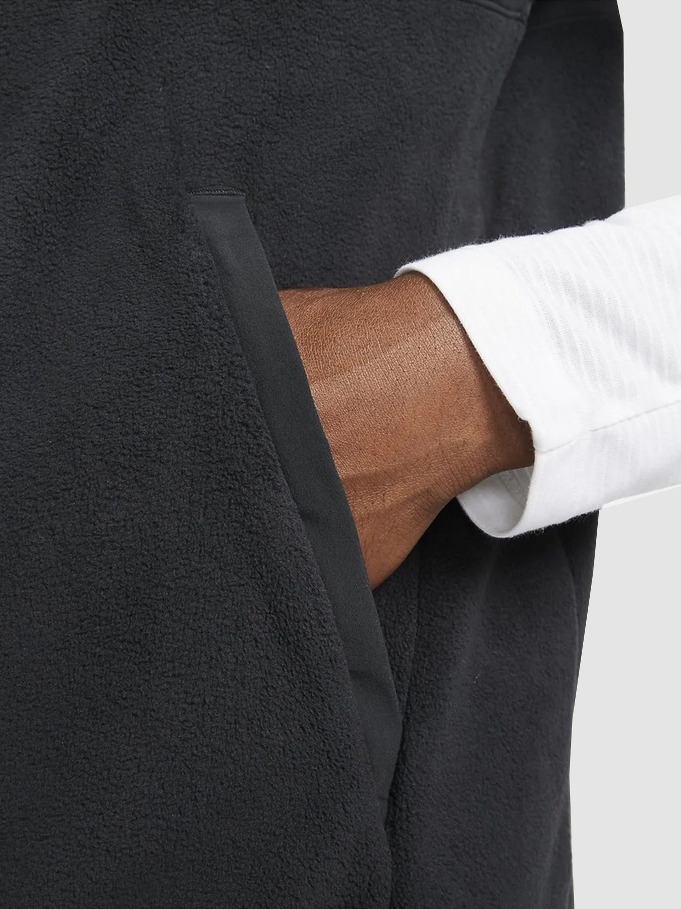 Жилетка мужская Nike Therma-Fit Men Training-Gilet (DD2132-010) модель DD2132-010 Фото