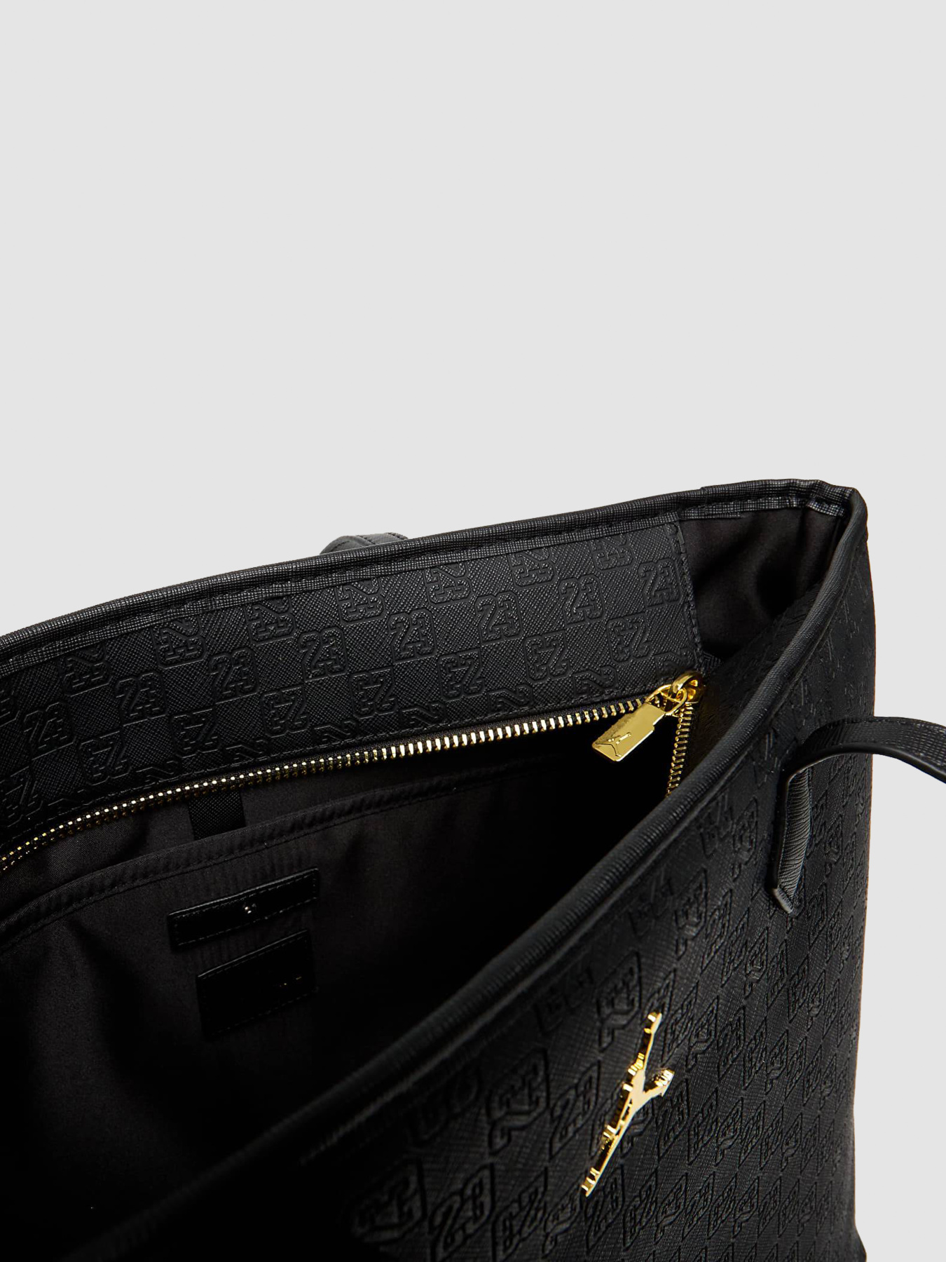 Сумка на плечо Jordan Monogram Tote Bag (LM0990-K5X) модель LM0990-K5X Фото