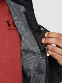 Зимняя куртка Under Armour КуLegend Down Hooded Jacket модель 1385837-001 Зимняя куртка Under Armour КуLegend Down Hooded Jacket модель 1385837-001 Фото