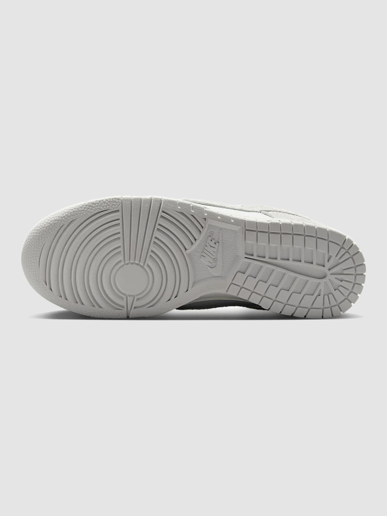 Кросівки жіночі Nike Dunk Low Grey (HJ5777-100) модель HJ5777-100 Фото