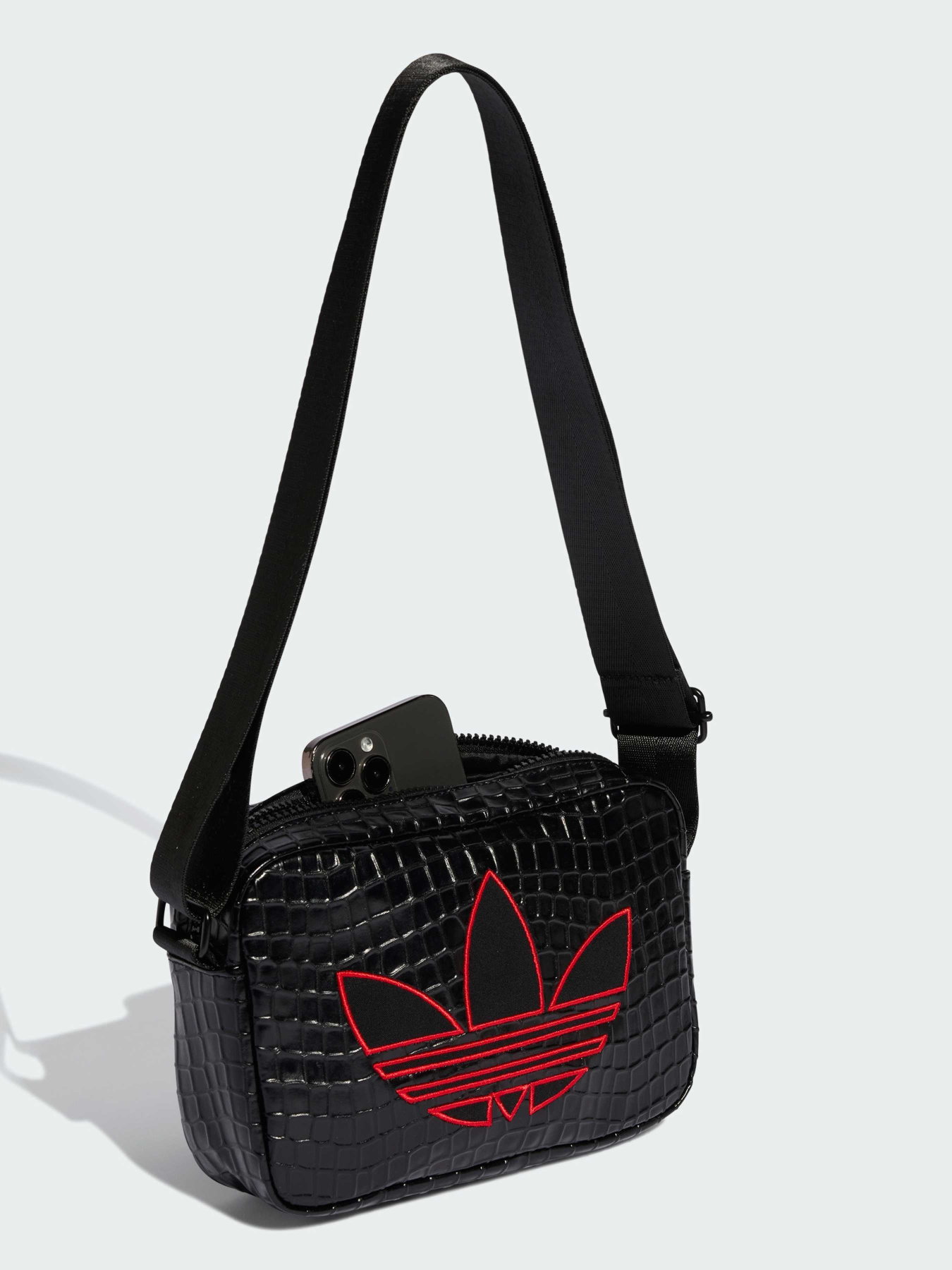 Мессенджер Adidas модель KE0685 Фото