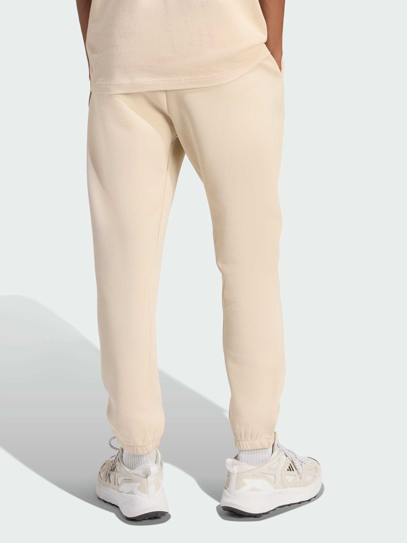 Спортивні штани Future Icons Small Logo модель KD7641 Фото