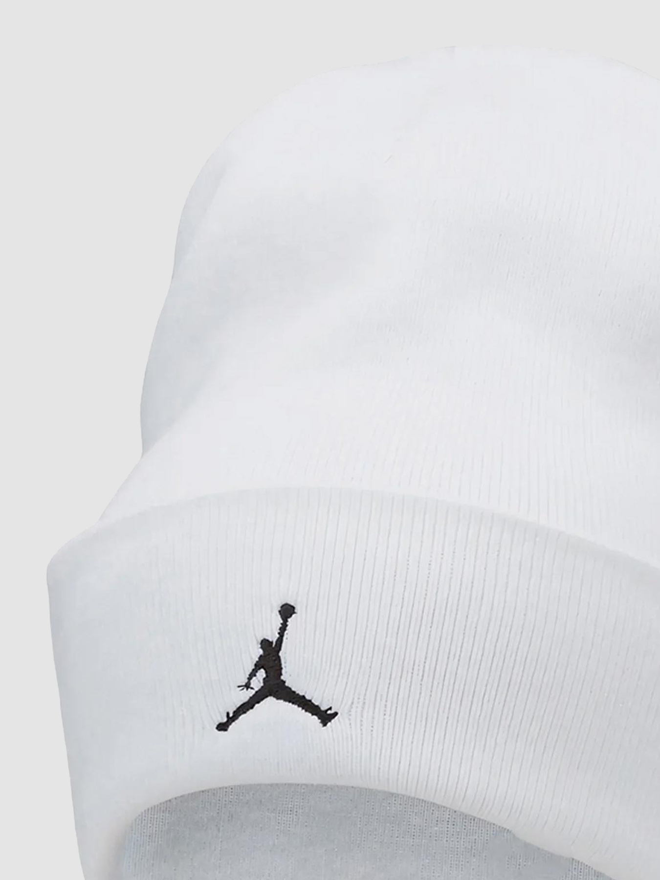 Шапка Jordan U Peak Beanie Ess (FN4672-100) модель FN4672-100 Фото