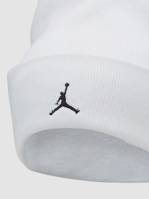 Шапка Jordan U Peak Beanie Ess (FN4672-100) модель FN4672-100 Фото