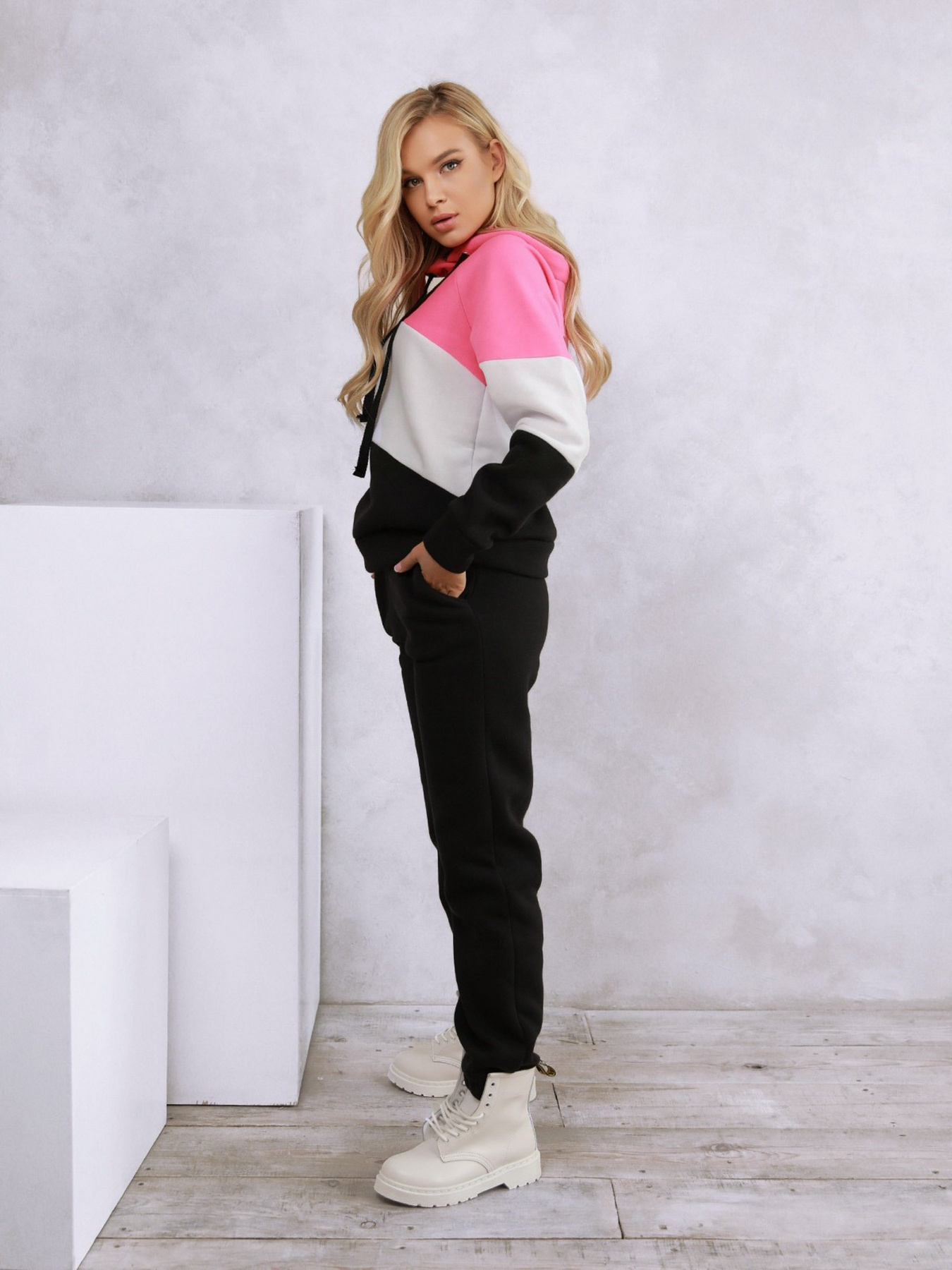 Спортивный костюм ISSA Plus модель SA-70_blackraspberry Фото