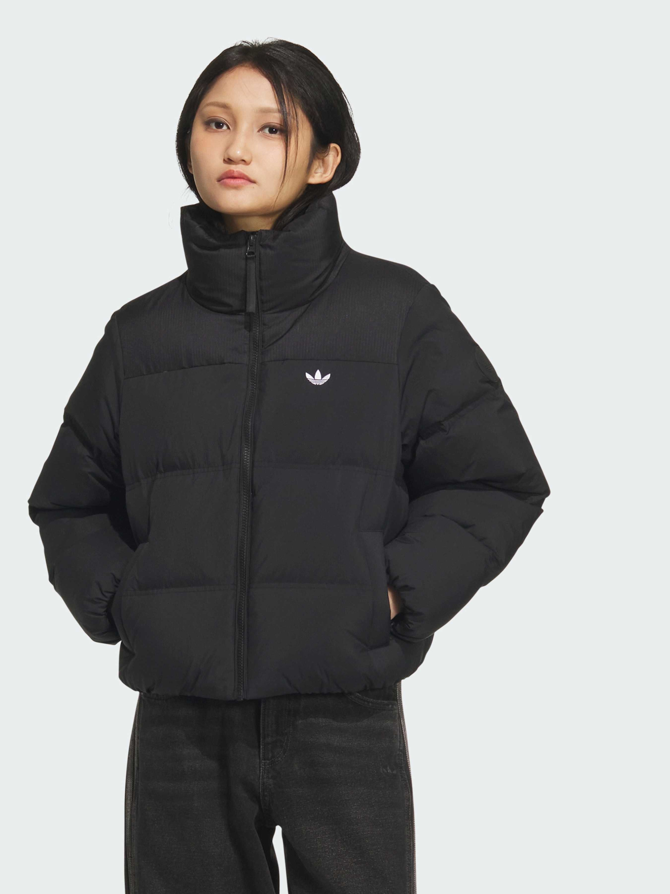 Демисезонная куртка Adidas модель KC2659 Демисезонная куртка Adidas модель KC2659 Фото