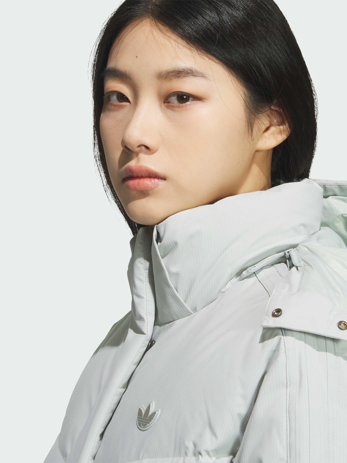 Демисезонная куртка Adidas модель KF3686 Демисезонная куртка Adidas модель KF3686 Фото