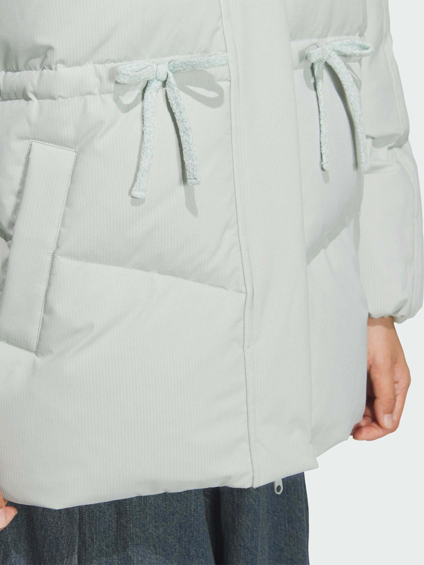 Демисезонная куртка Adidas модель KF3686 Демисезонная куртка Adidas модель KF3686 Фото