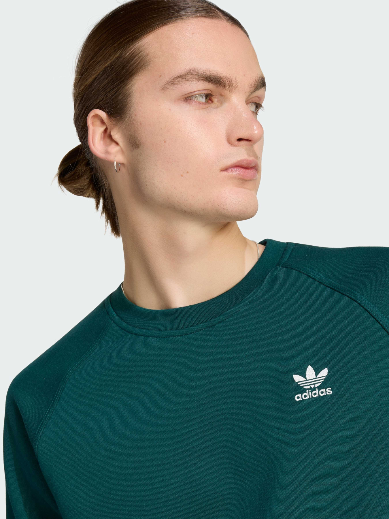 Світшот Adidas модель HY2081 Світшот Adidas модель HY2081 Фото