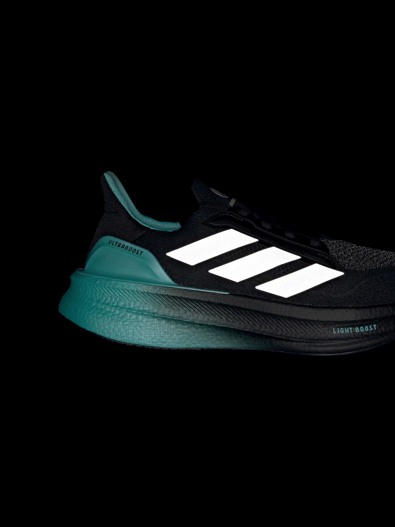 Кроссовки для бега Adidas Ultraboost модель KJ3673 Фото