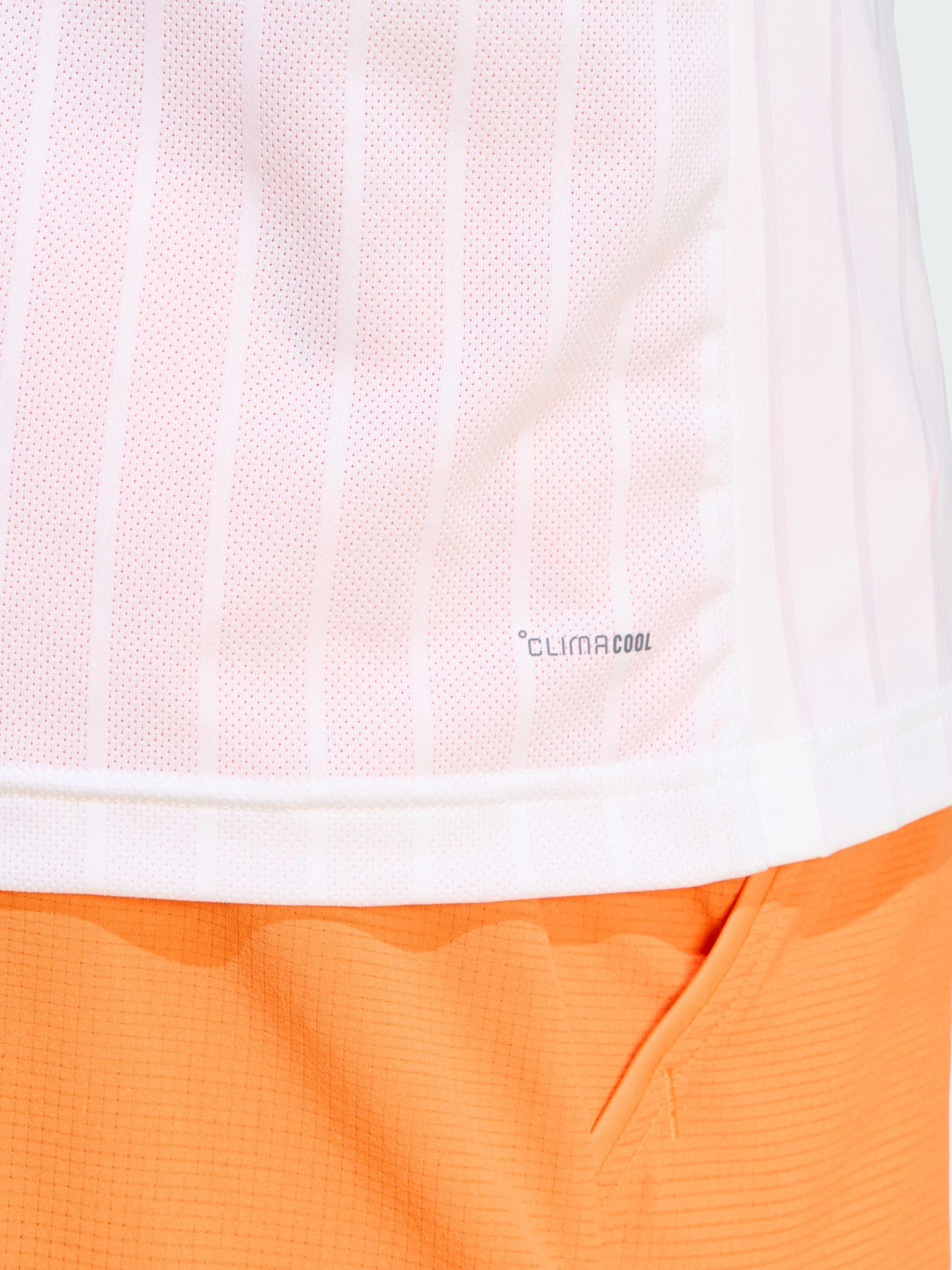 Спортивная футболка Adidas модель KG6054 Спортивная футболка Adidas модель KG6054 Фото