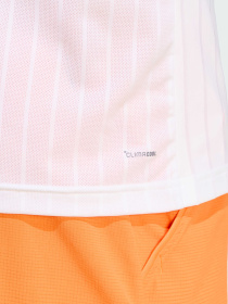 Спортивная футболка Adidas модель KG6054 Спортивная футболка Adidas модель KG6054 Фото