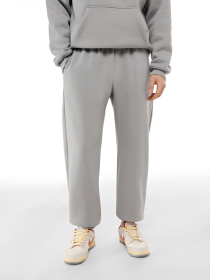 Брюки с накладным карманом модель 1040-71_231 Брюки с накладным карманом модель 1040-71_231 Фото