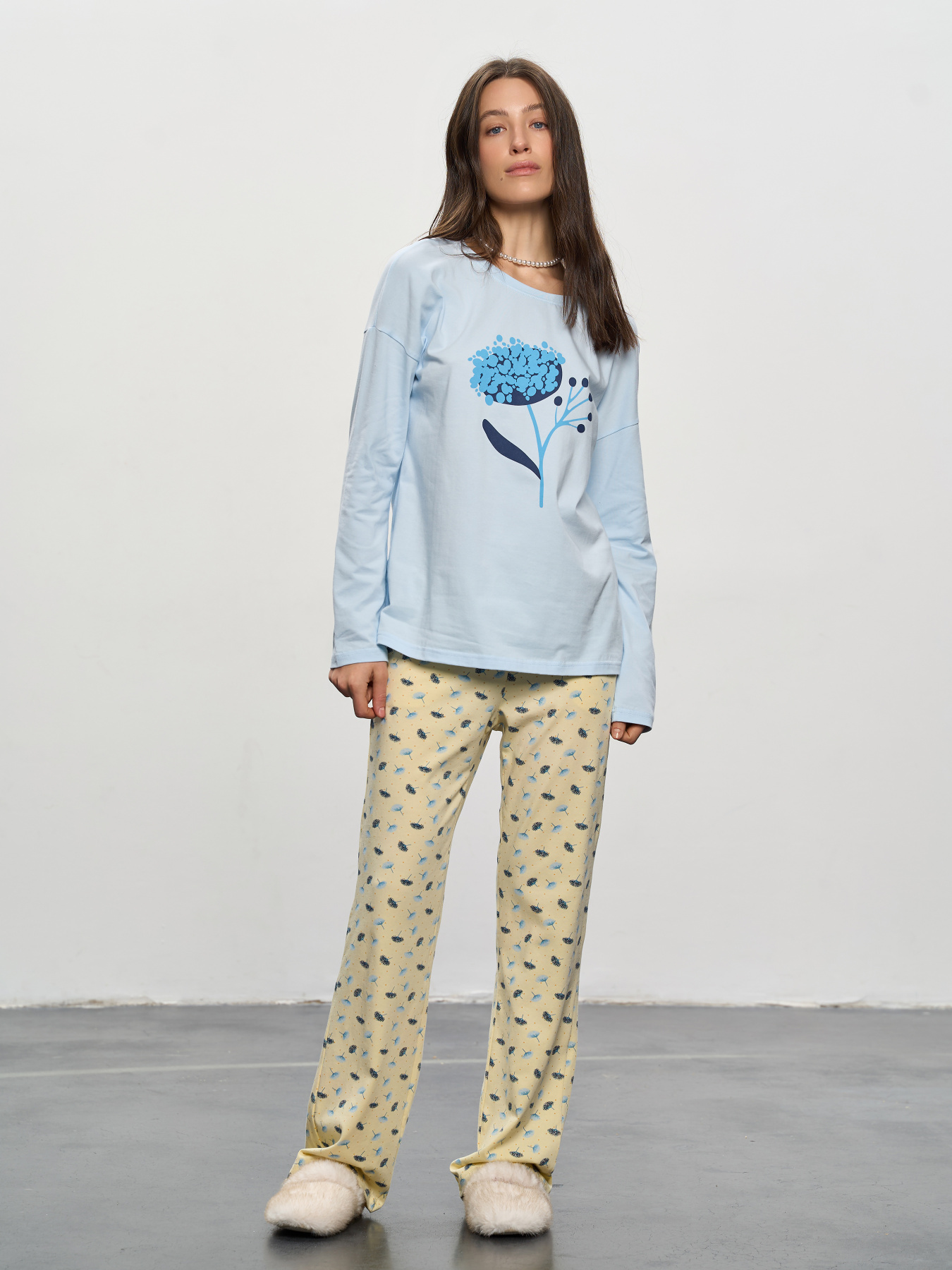 Комплект домашний женский лонгслив и штаны с одуванчиками ТМ РОЗА модель 250914_yellow Фото