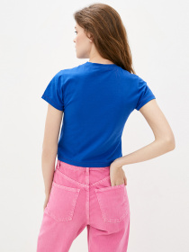 Топ Daria Karpiuk модель USF060NV10CTEL Топ Daria Karpiuk модель USF060NV10CTEL Фото