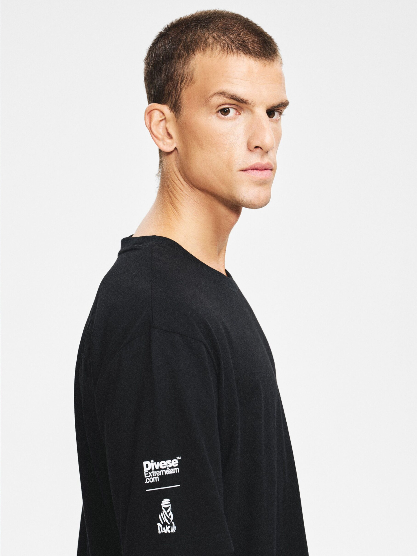 Футболка чоловіча DKR DES 1525 чорна модель 10048099 Фото