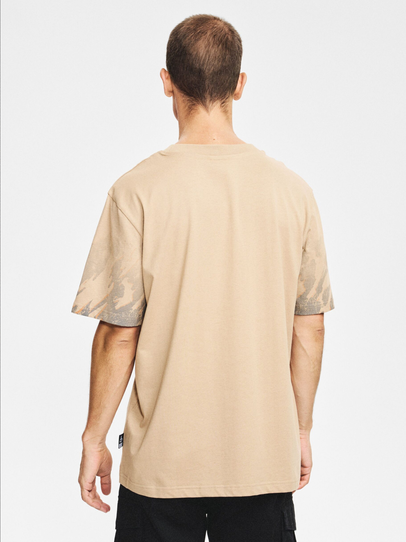 Футболка чоловіча DKR DES 2225 з принтом бежева модель 10048103 Фото