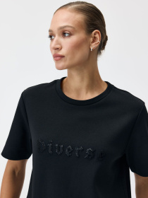 Футболка DIVERSE Ladrix модель 10048322 Фото